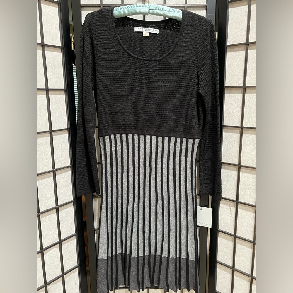 MARC NEW YORK Black and Gray Ribbed Knit Fit-and-Flare Dress WOMEN SIZE PL